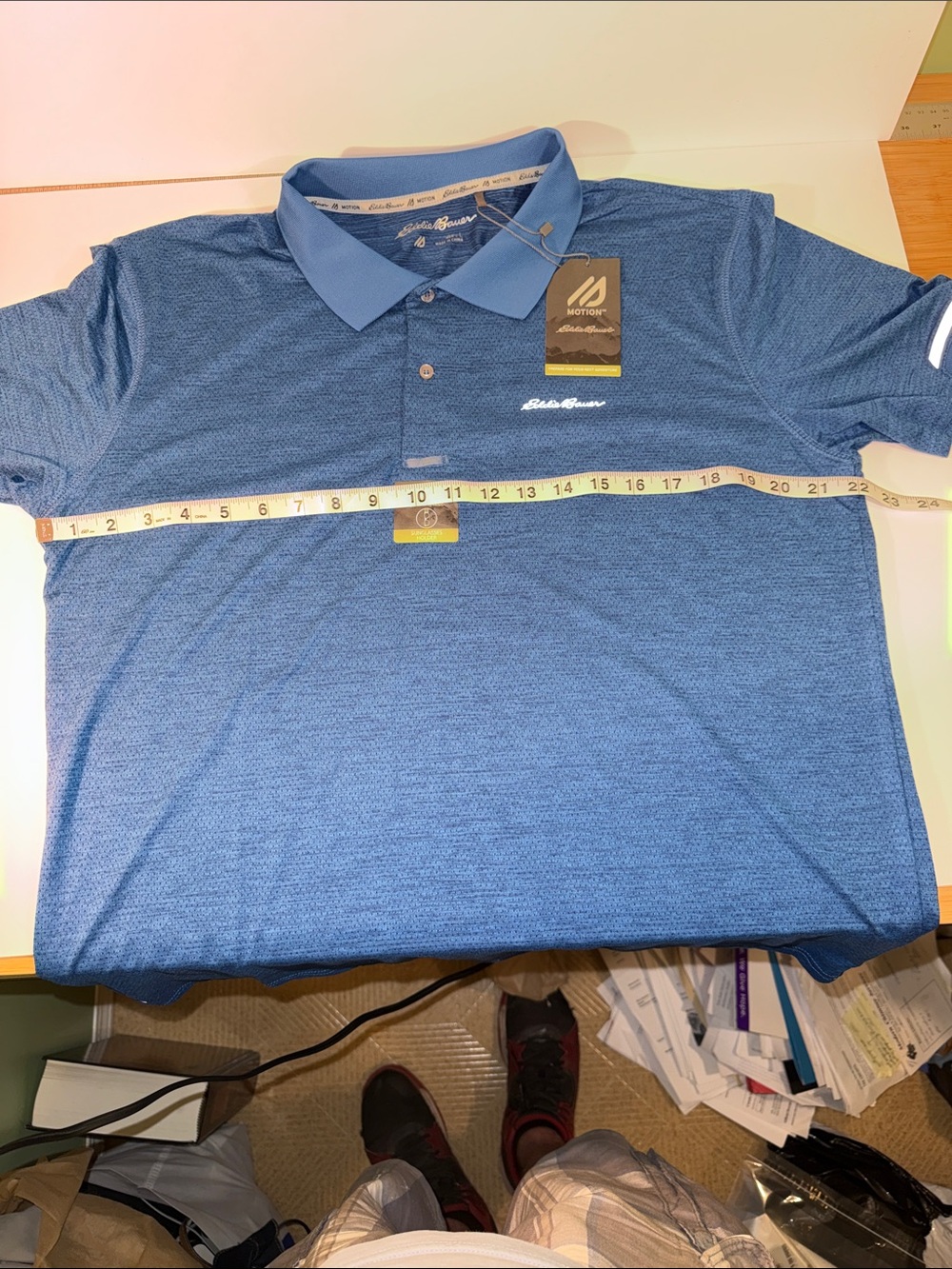 Eddie Bauer Men's Textured Royal Blue Polo - Picture 4 of 6